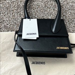 Jacquemus Le Grand Chiquito leather top-handle bag